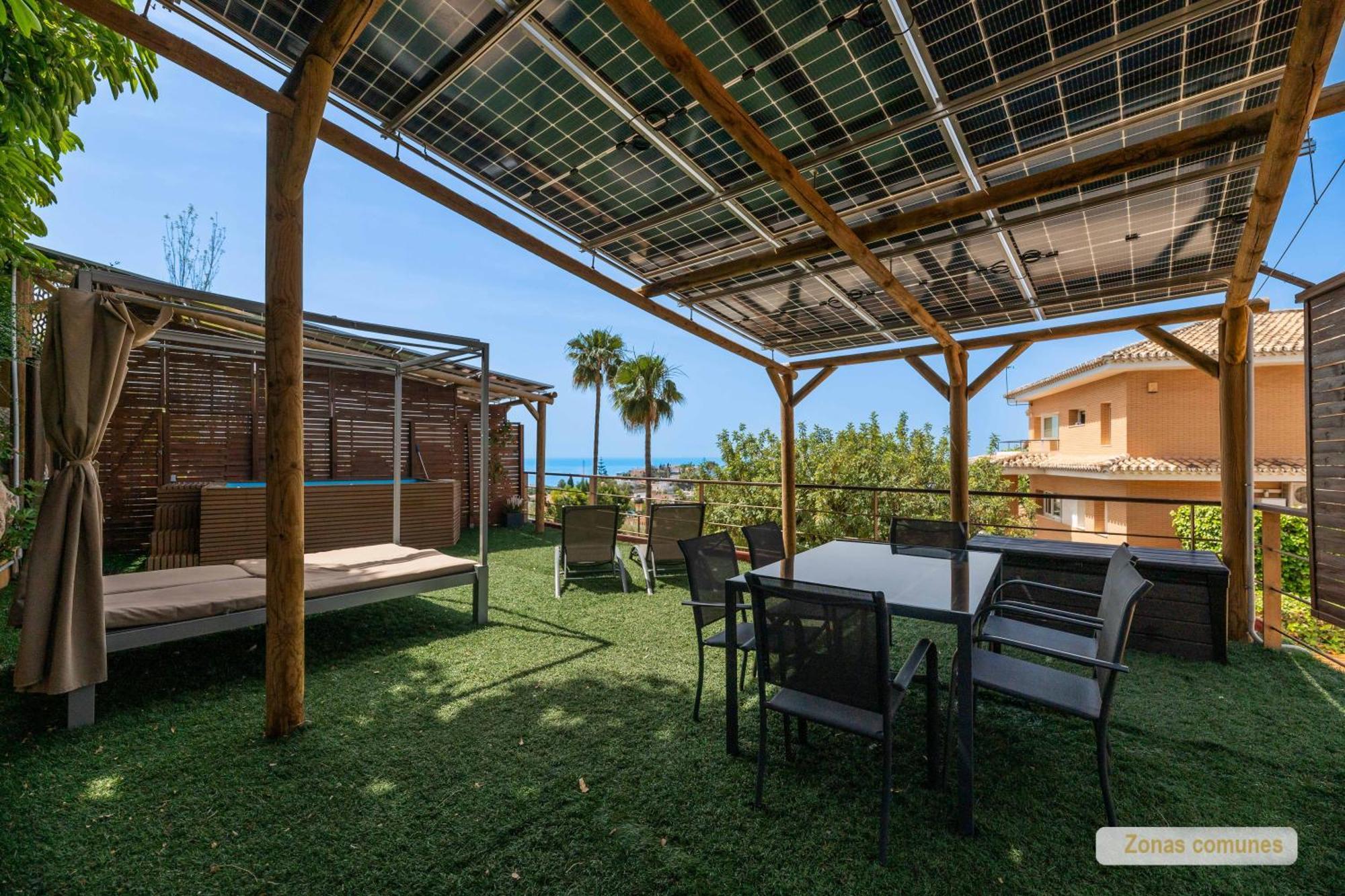 말라가 Sea View With Shared Terrace 아파트 외부 사진